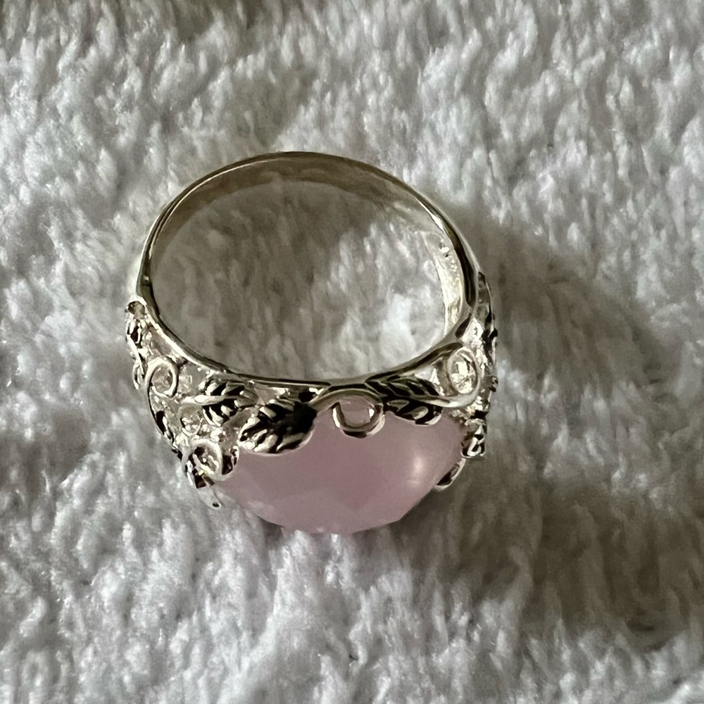 NWOT🌟 Beautiful ring! - Picture 3 of 4